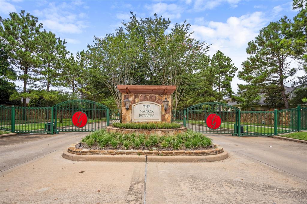 102 Manor Lake Estates Drive, Spring, Texas image 44