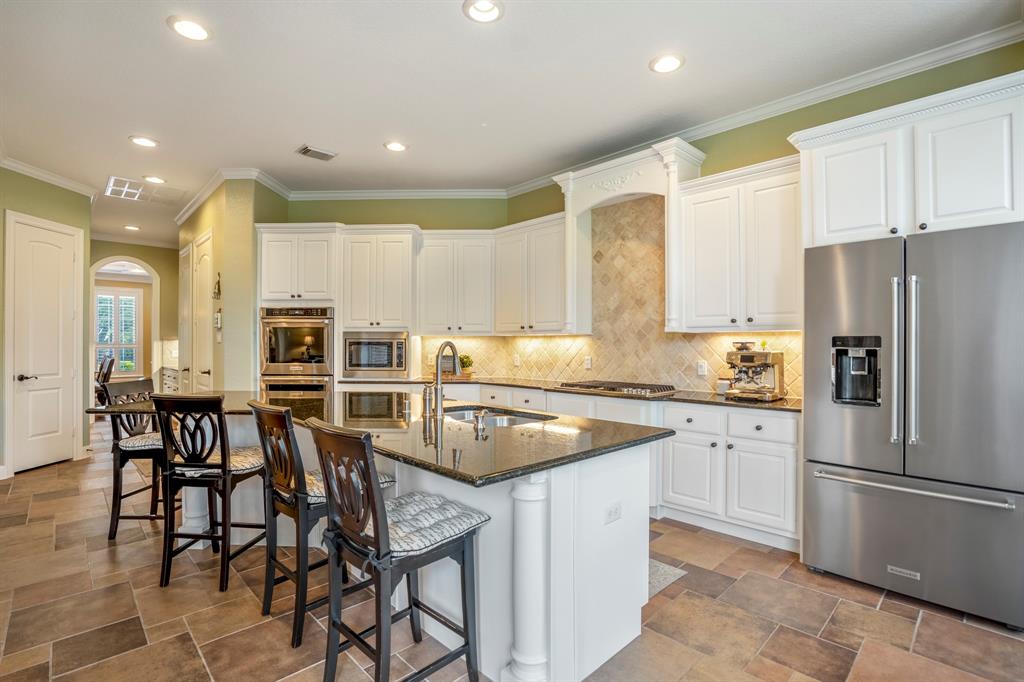 102 Manor Lake Estates Drive, Spring, Texas image 16