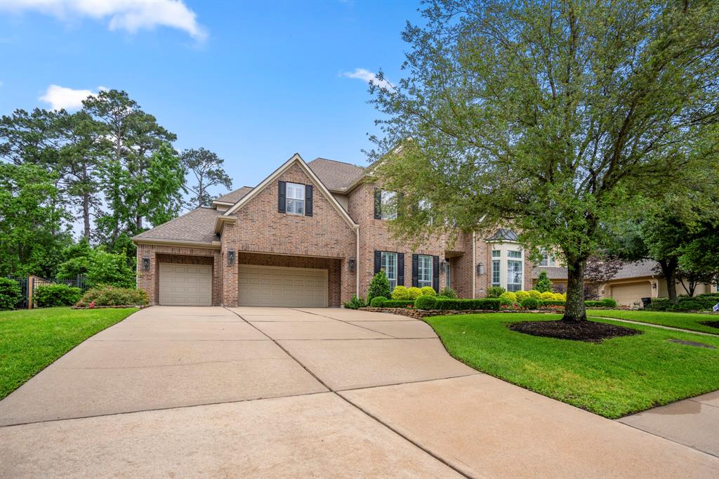 102 Manor Lake Estates Drive, Spring, Texas image 2