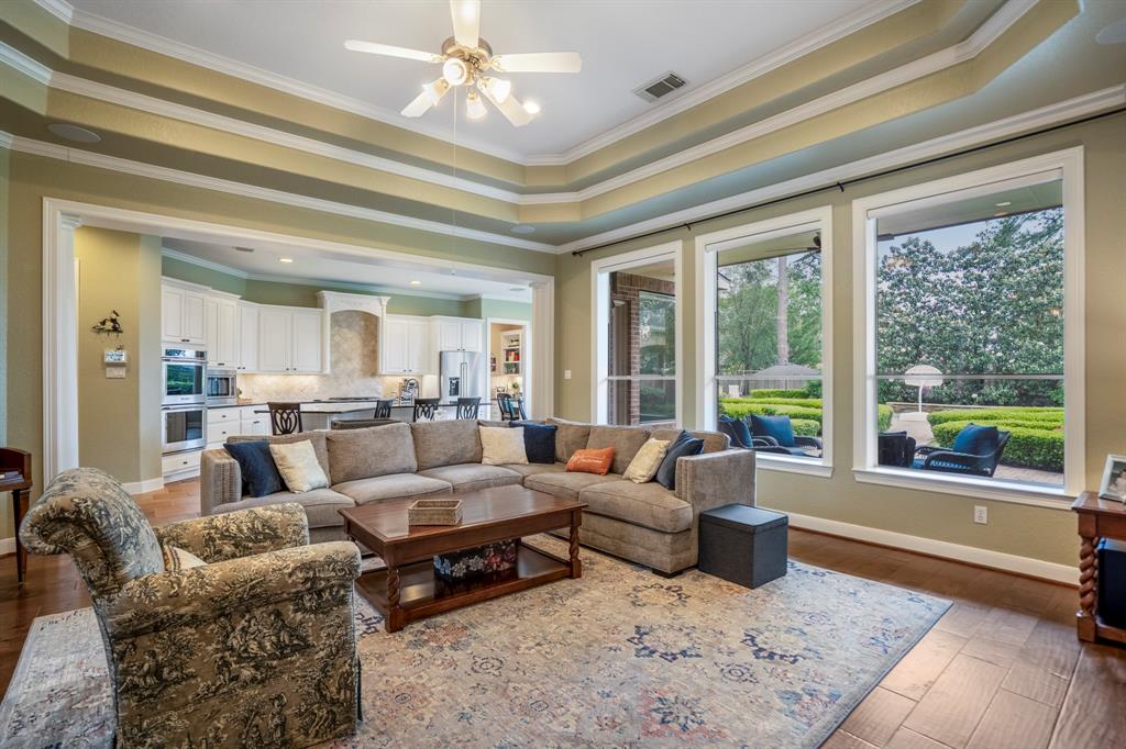 102 Manor Lake Estates Drive, Spring, Texas image 13