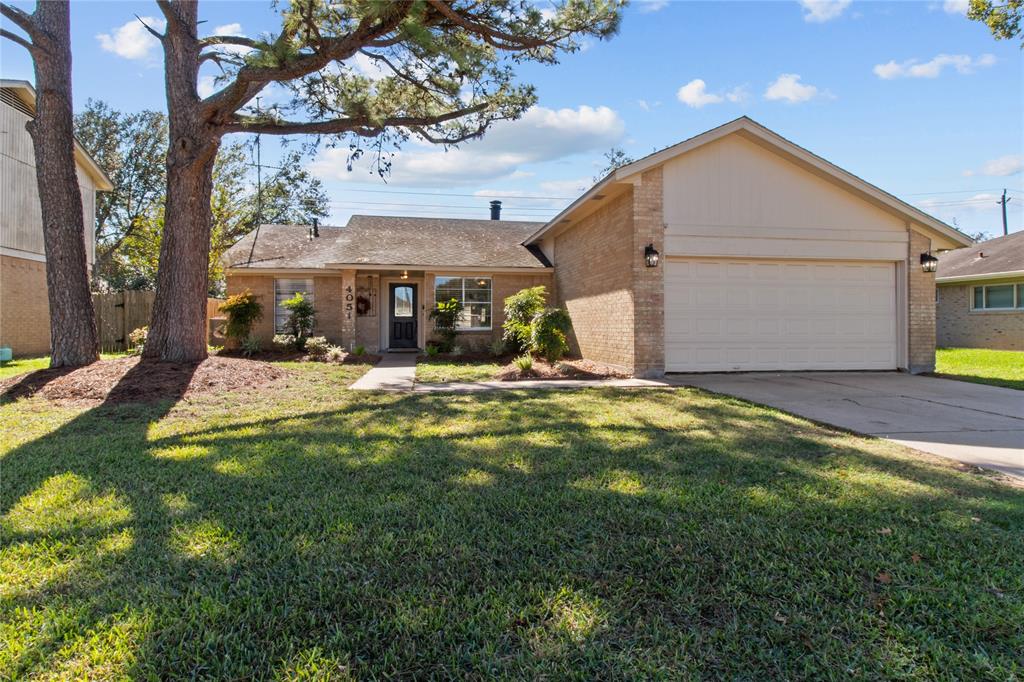 4051 Woodhollow Lane, Pasadena, Texas image 1