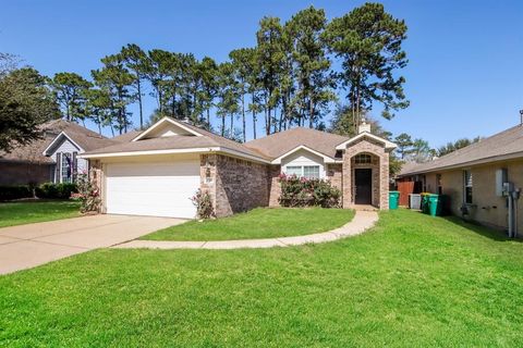 Single Family Residence in Conroe TX 2218 Trey Rogillios Way.jpg