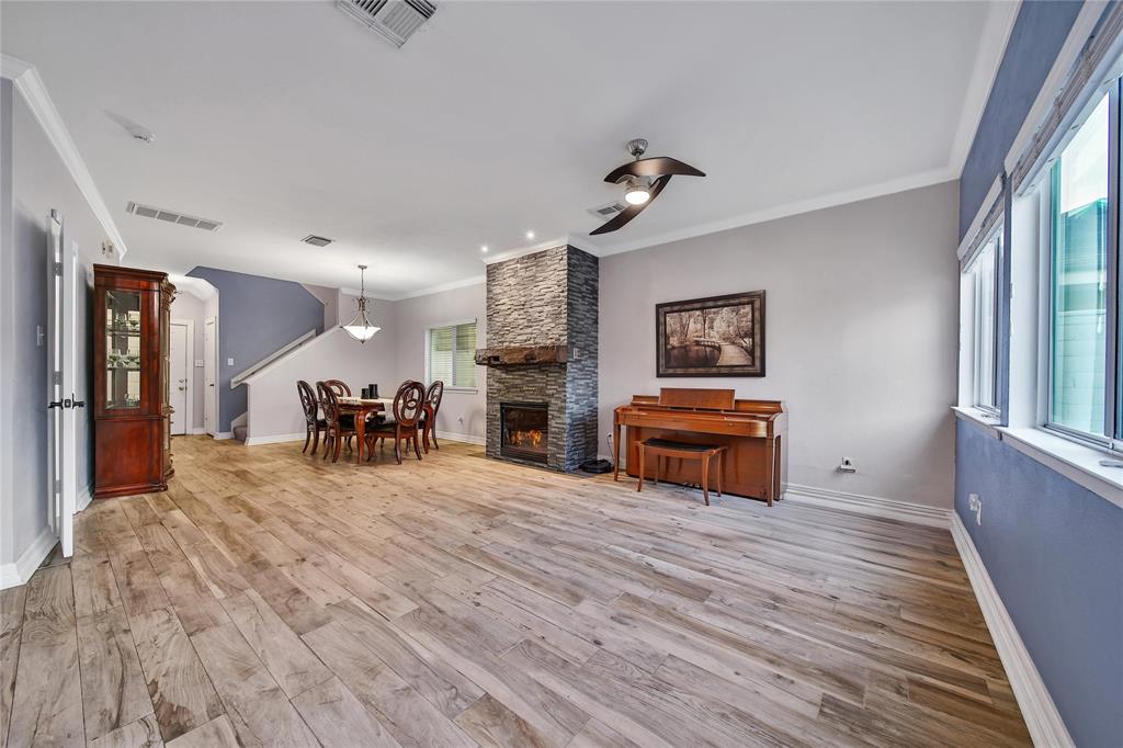 26897 Kings Park Hollow Drive, Kingwood, Texas image 13