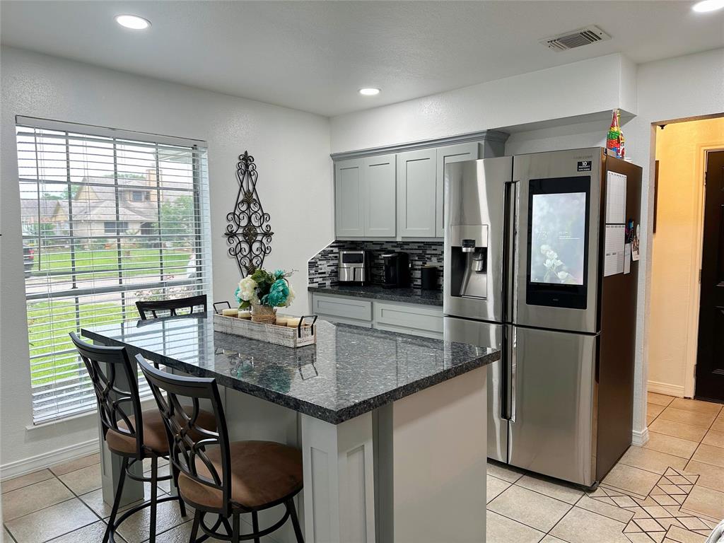 117 Lasso Street, Angleton, Texas image 12