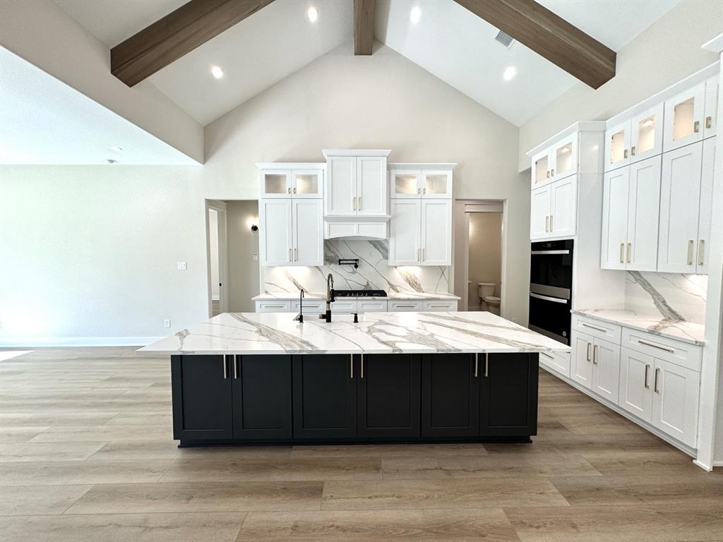 8256 Cavell Court, Montgomery, Texas image 2