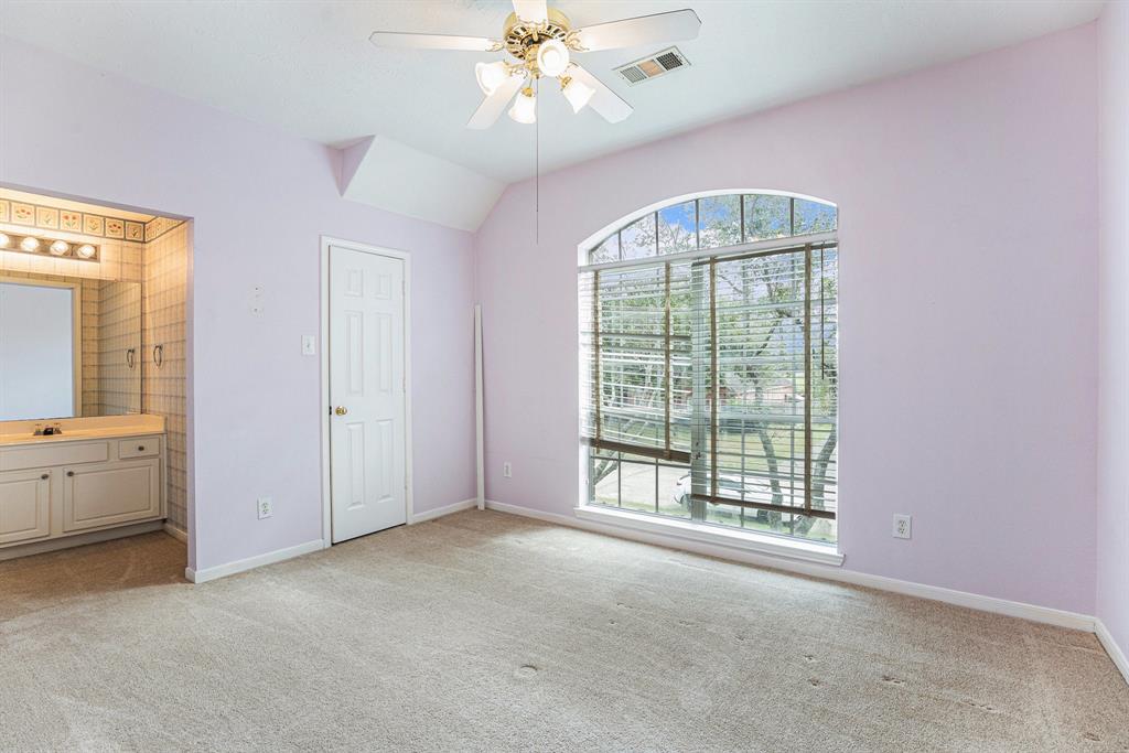 2862 Everett Drive, Friendswood, Texas image 21