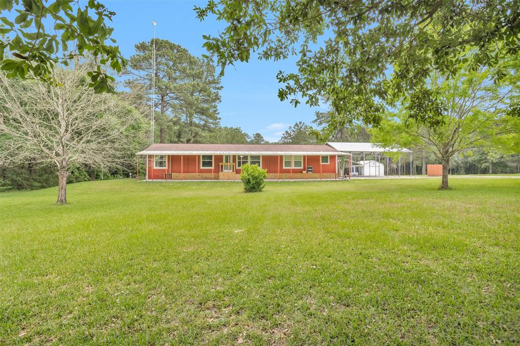57 Family Lane, New Waverly, Texas image 3