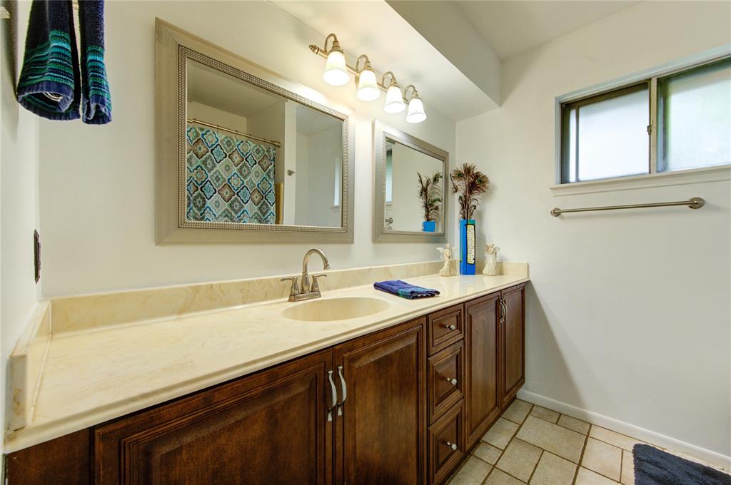 10611 Sapling Way, Houston, Texas image 26