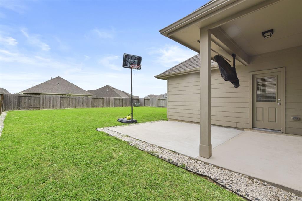 16410 Elkcreek Drive, Hockley, Texas image 22