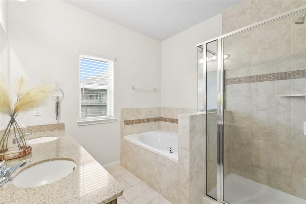 16410 Elkcreek Drive, Hockley, Texas image 15