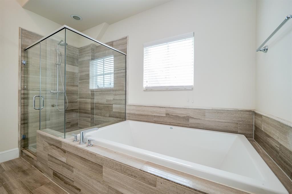 Houston, Texas 77080, United States, 3 Bedrooms Bedrooms, ,4 BathroomsBathrooms,Residential,Active,168457