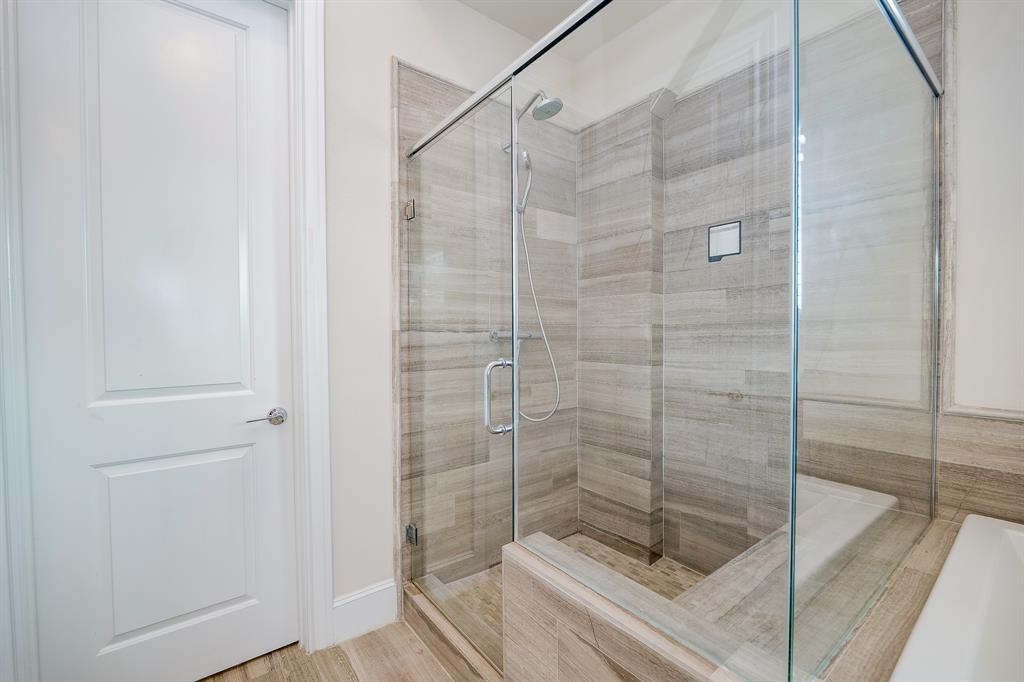 Houston, Texas 77080, United States, 3 Bedrooms Bedrooms, ,4 BathroomsBathrooms,Residential,Active,168457