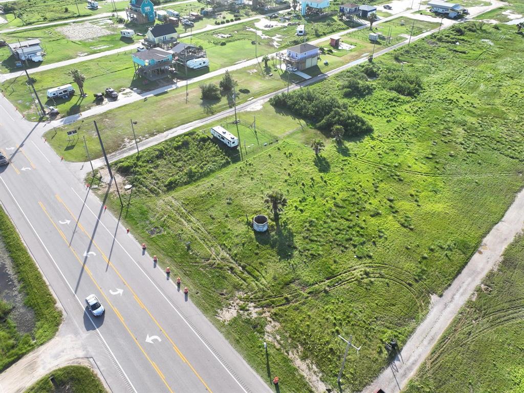 2215 Highway 87, Gilchrist, Texas image 17