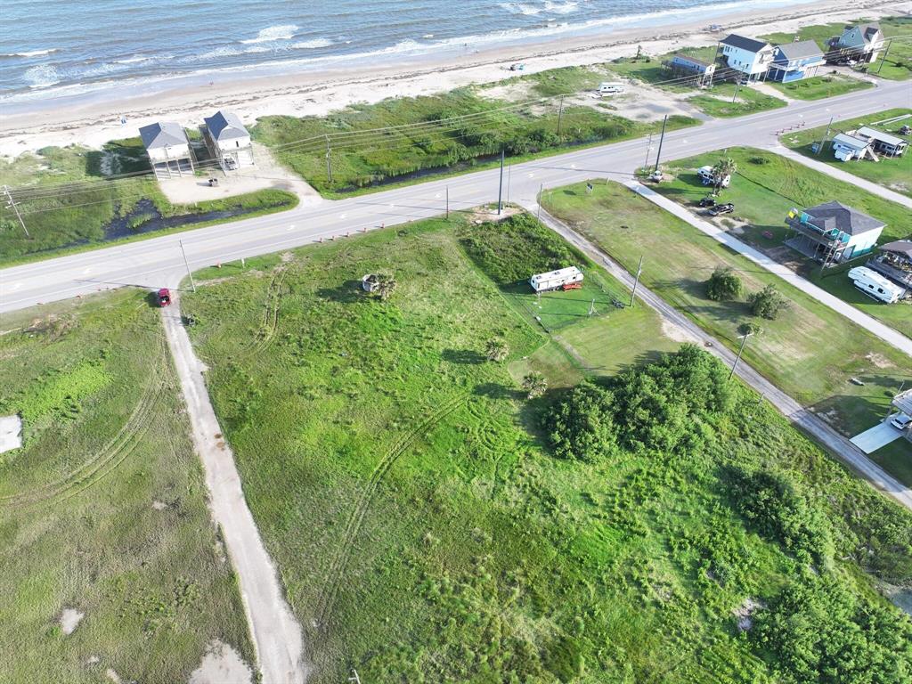 2215 Highway 87, Gilchrist, Texas image 9
