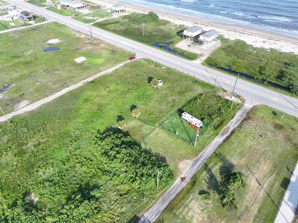 2215 Highway 87, Gilchrist, Texas image 11