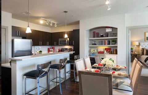 1340 W Gray Street 518 Houston TX 77019