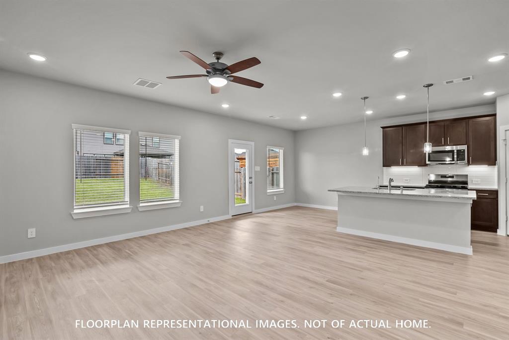 739 Michelia Street, Magnolia, Texas image 13