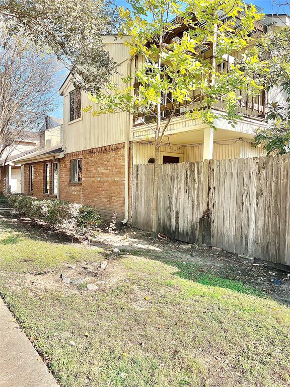 7854 Green Lawn Drive #7854, Houston, Texas image 4