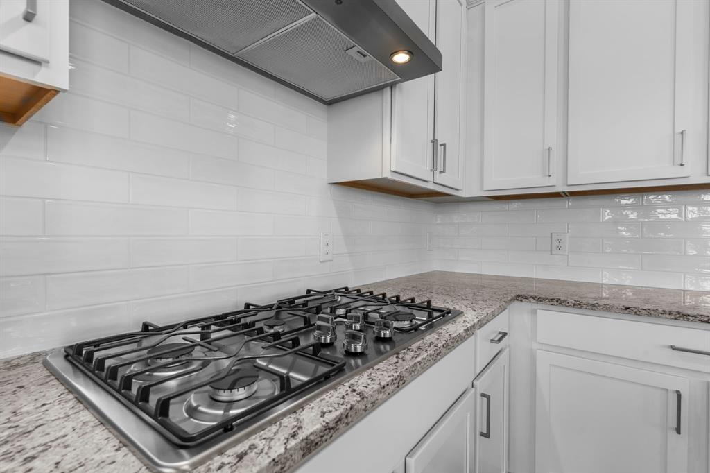 6227 Park Landing Drive, Baytown, Texas image 18