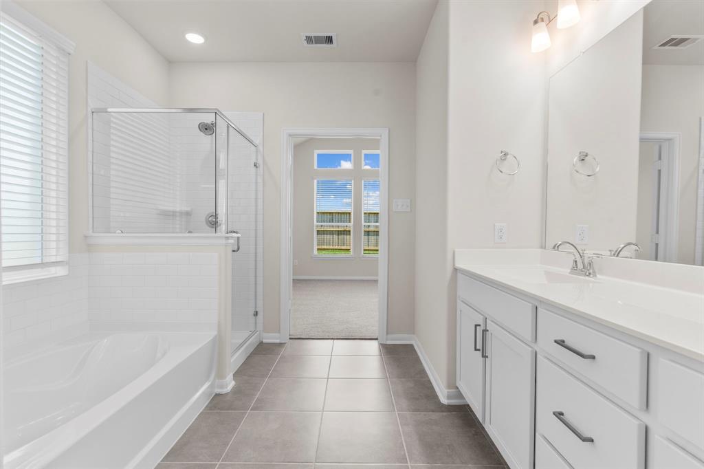 6227 Park Landing Drive, Baytown, Texas image 25