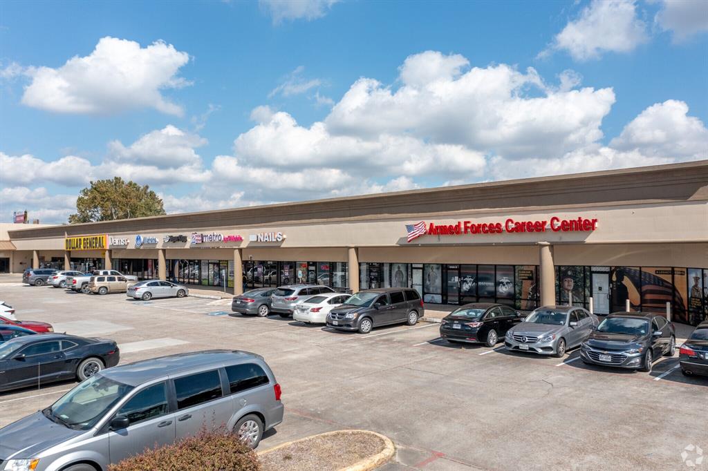 6227 Park Landing Drive, Baytown, Texas image 35