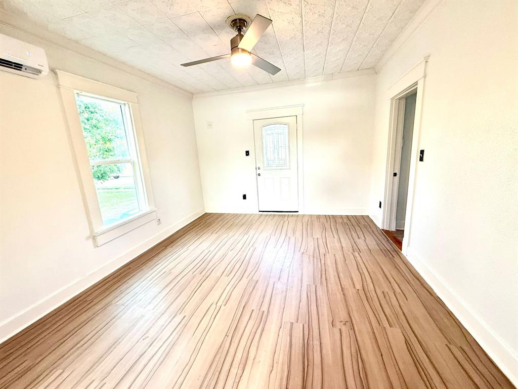 615 Main Street, Sugar Land, Texas image 10