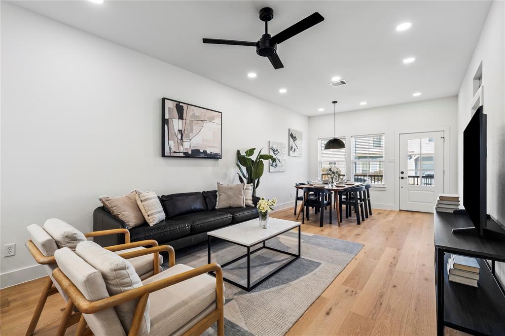 1813 Lewis Street, Houston, Texas image 3