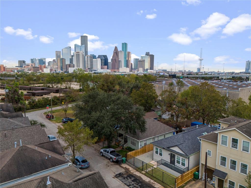 1813 Lewis Street, Houston, Texas image 32