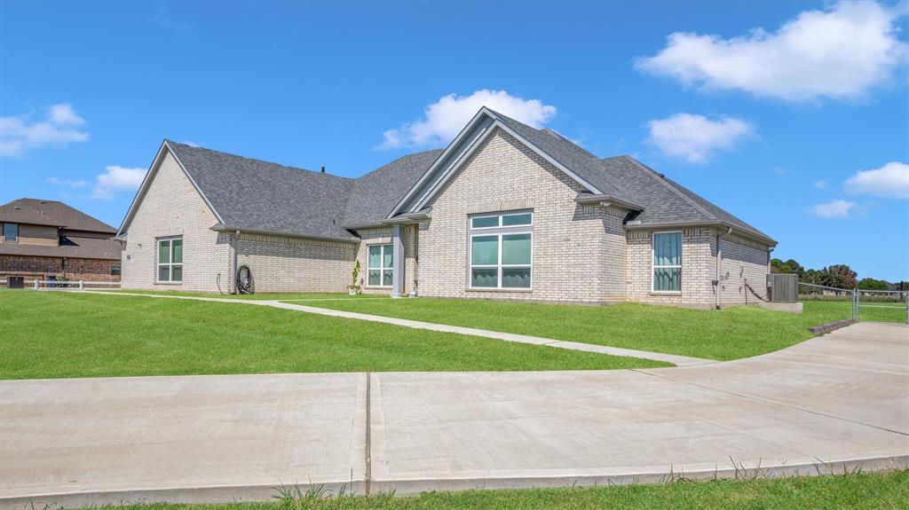 32348 Teal Street, Brookshire, Texas image 3