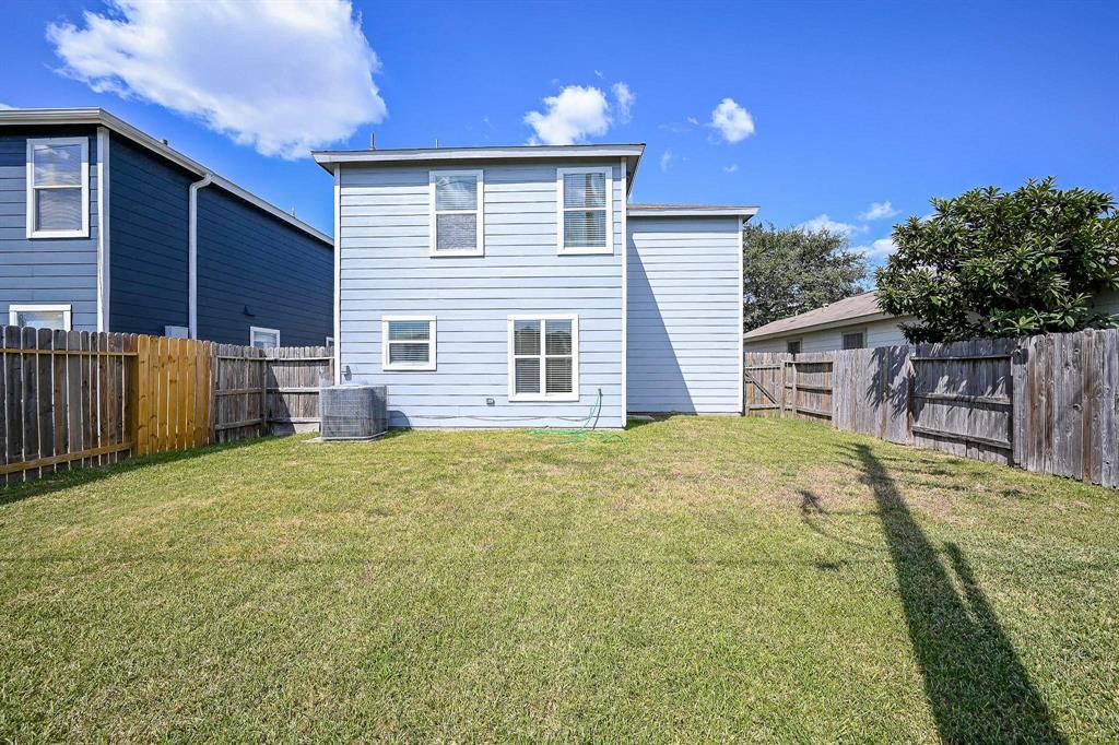 530 Silky Leaf Drive, Houston, Texas image 25