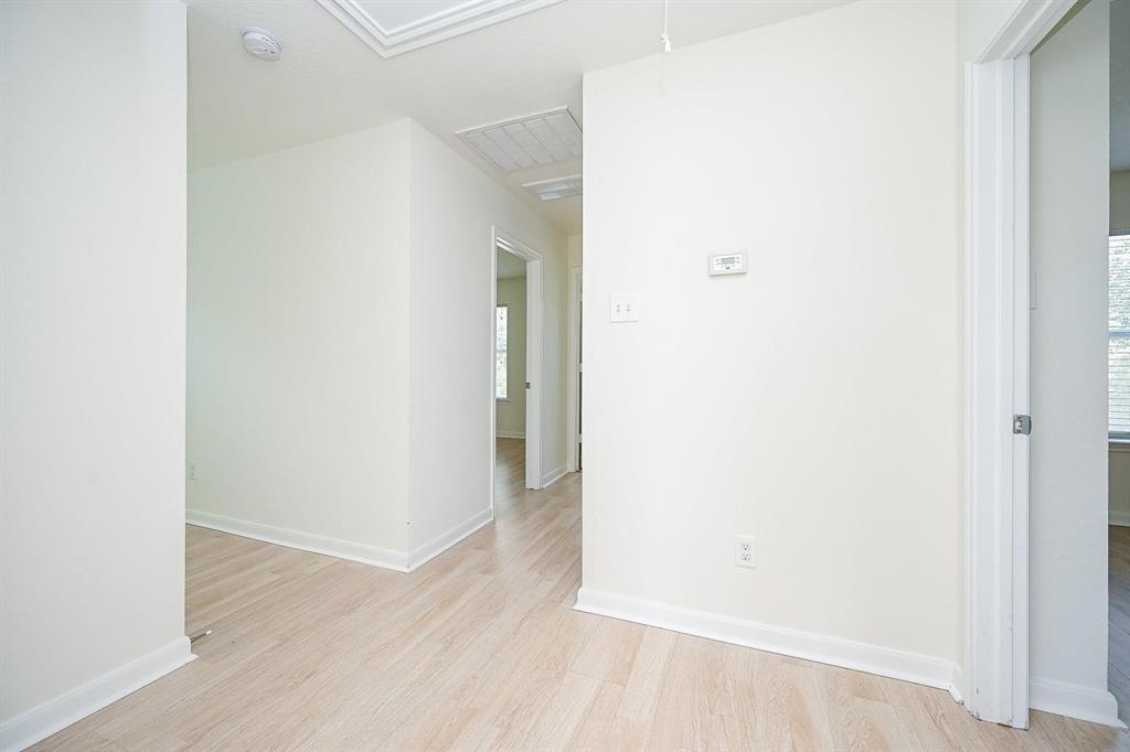 530 Silky Leaf Drive, Houston, Texas image 14