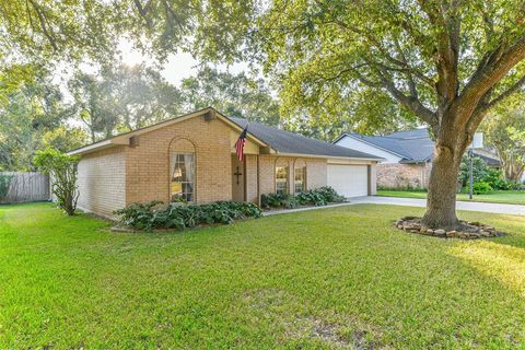 A home in League City