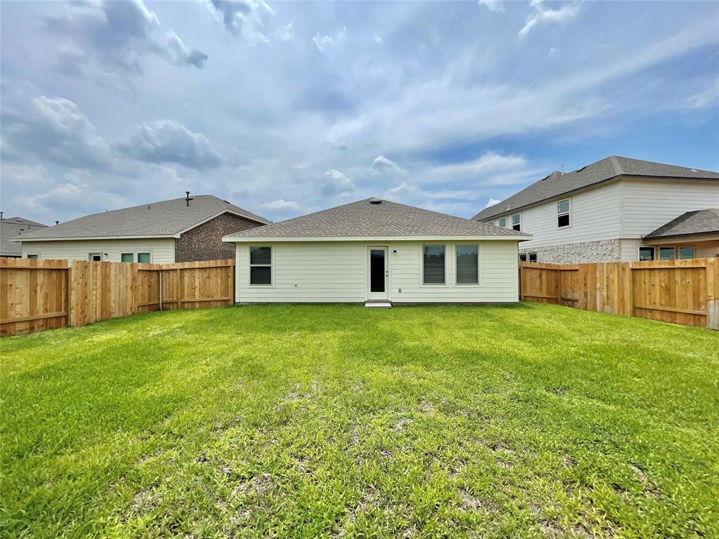3202 Aster Meadow Way, Richmond, Texas image 21