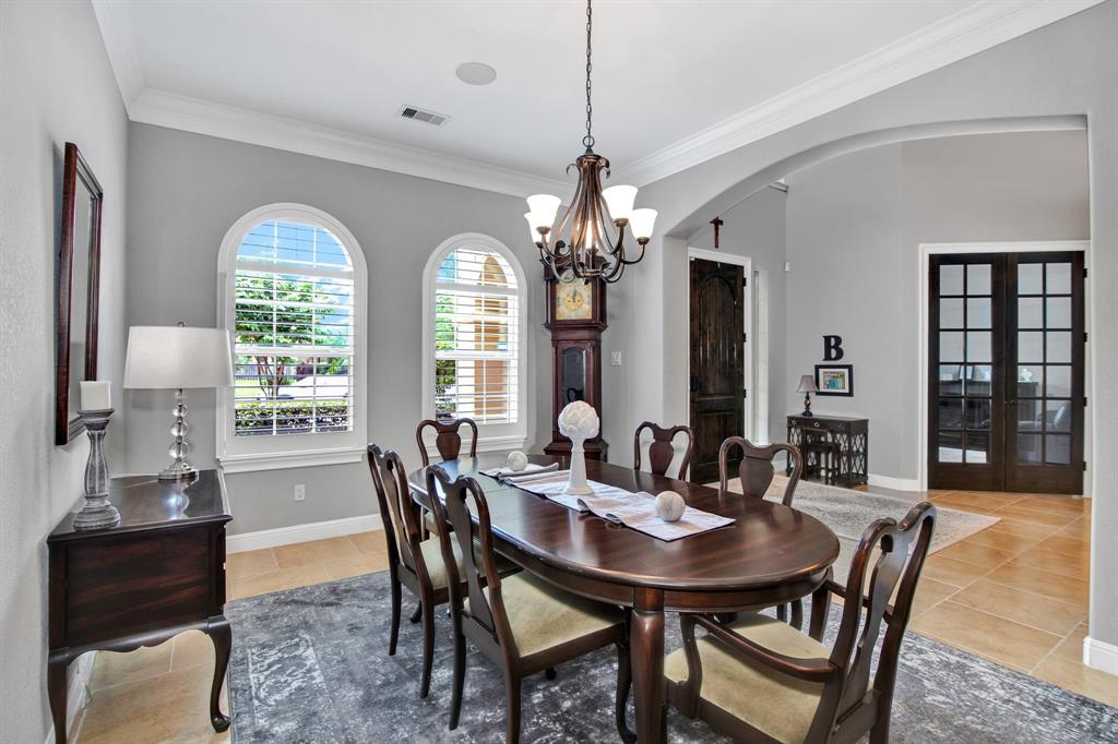 3108 S Cotswold Manor Drive
