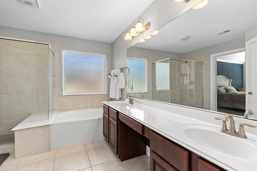 3210 Explorer Way, Conroe, Texas image 23
