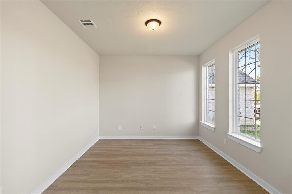 2904 Palominos Way, Conroe, Texas image 7