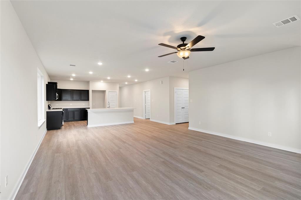 2904 Palominos Way, Conroe, Texas image 13
