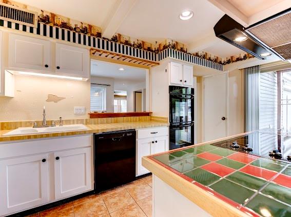 1365 Chardonnay Drive, Houston, Texas image 7