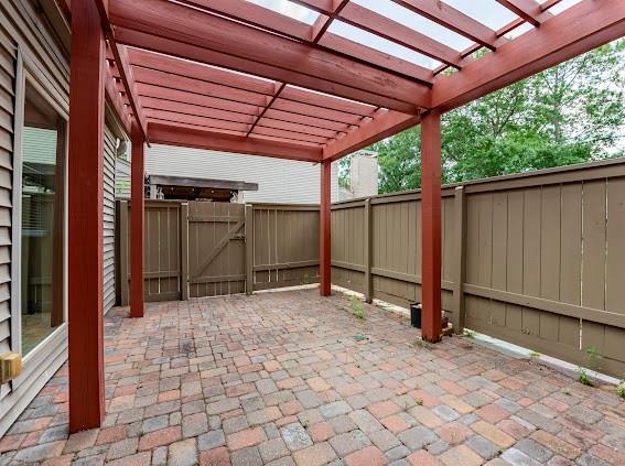 1365 Chardonnay Drive, Houston, Texas image 5