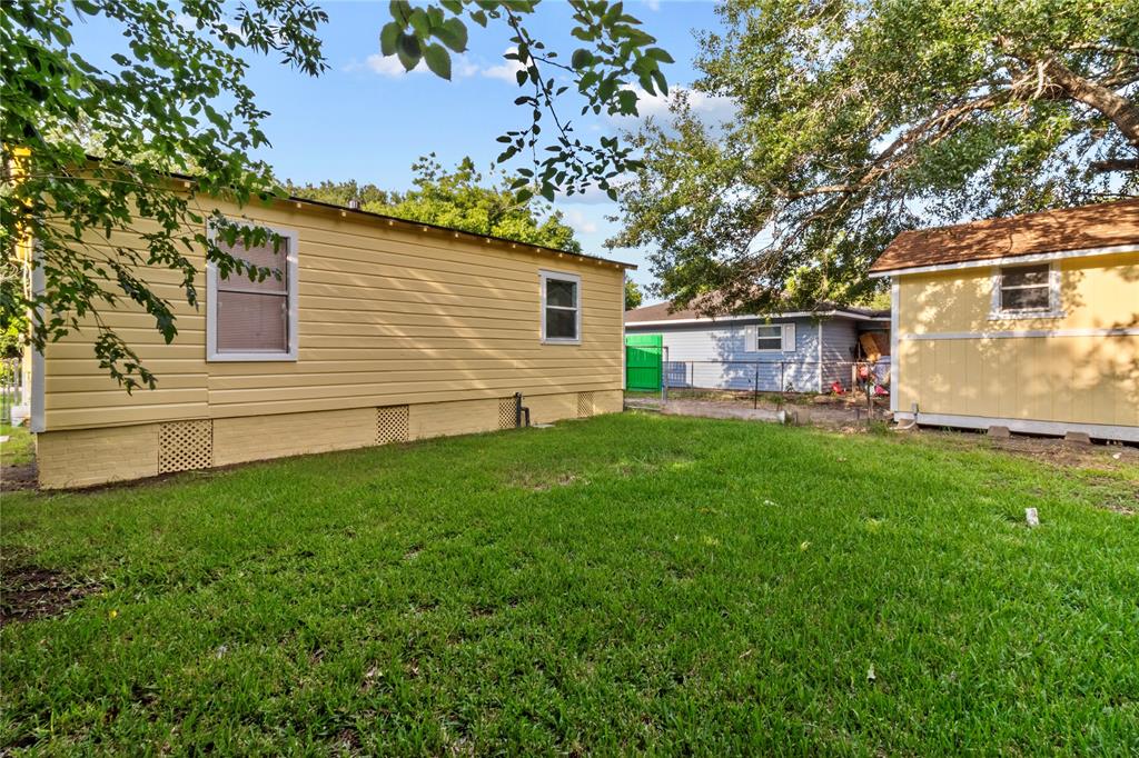 605 Pearl Street, Baytown, Texas image 12