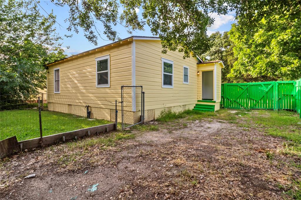 605 Pearl Street, Baytown, Texas image 10