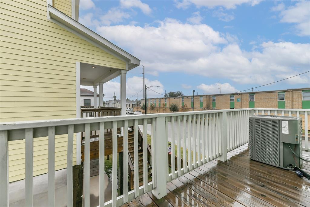 608 38th Street, Galveston, Texas image 15