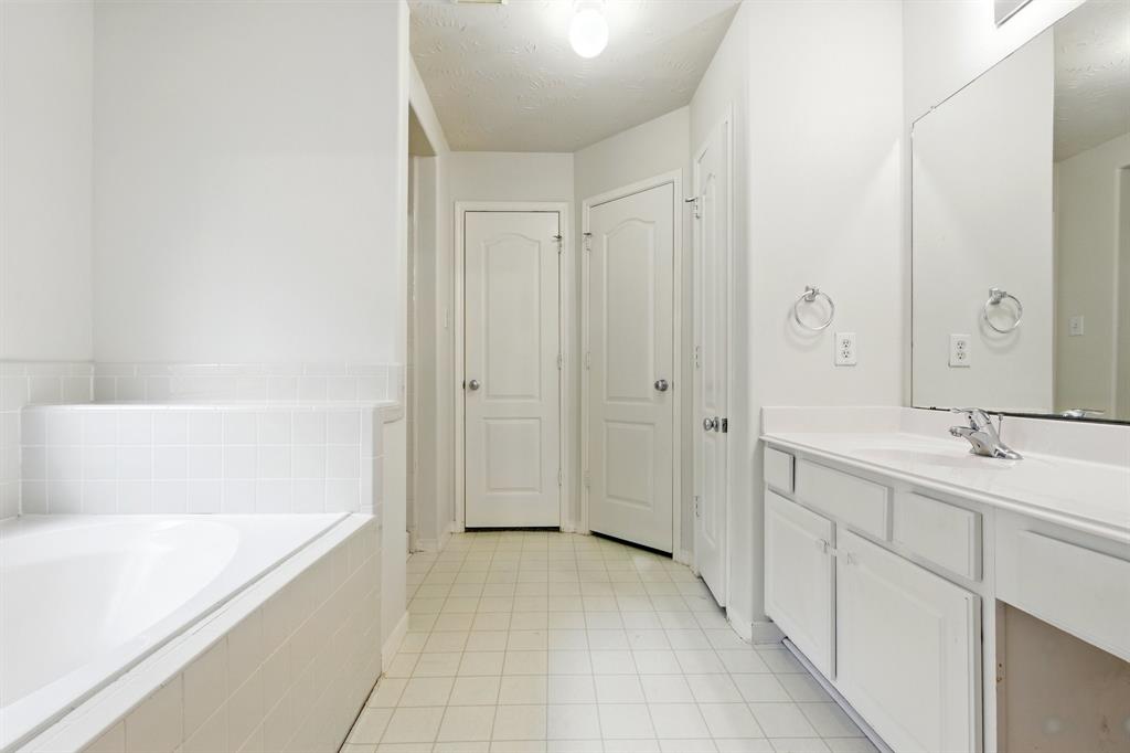 5930 Hollister Cole, Houston, Texas image 14
