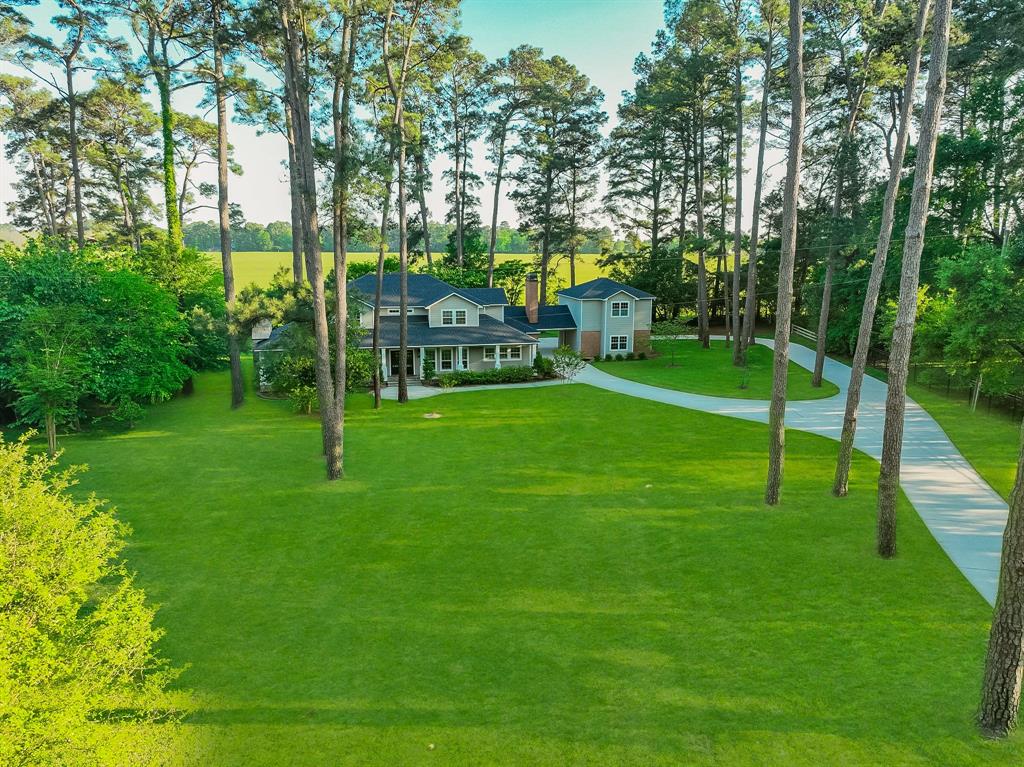 18023 Country Hills