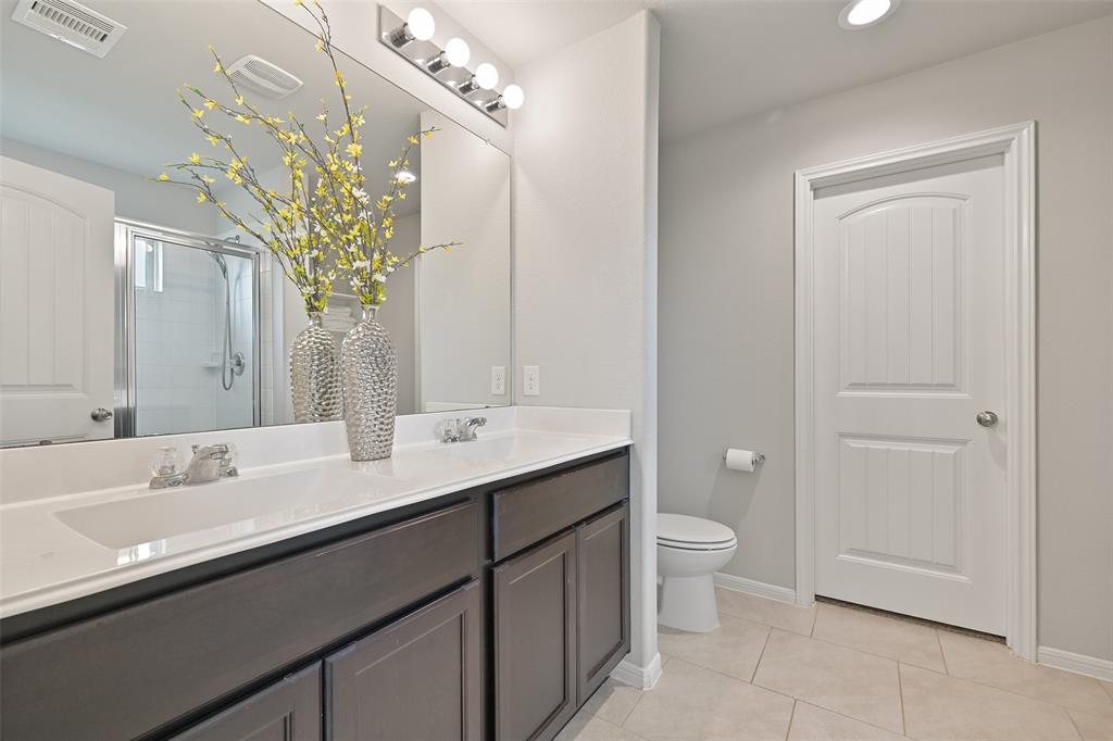 327 Ashley Falls Lane, Rosharon, Texas image 11