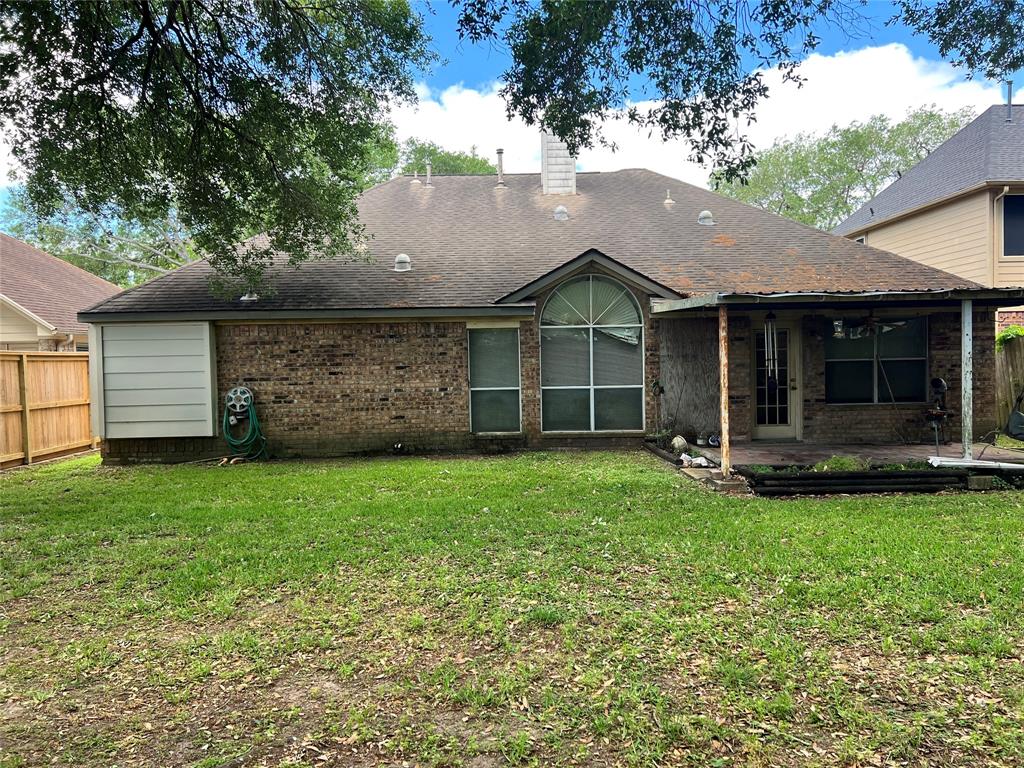 5117 Carefree Drive, League City, Texas image 8