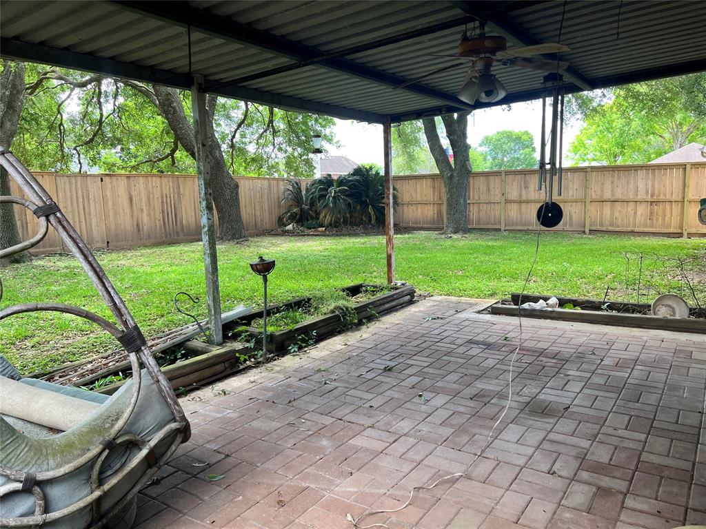 5117 Carefree Drive, League City, Texas image 6