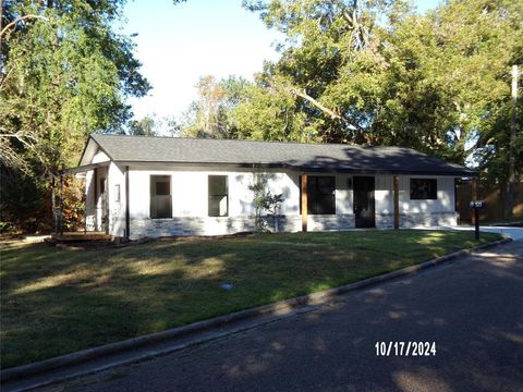 A home in Livingston