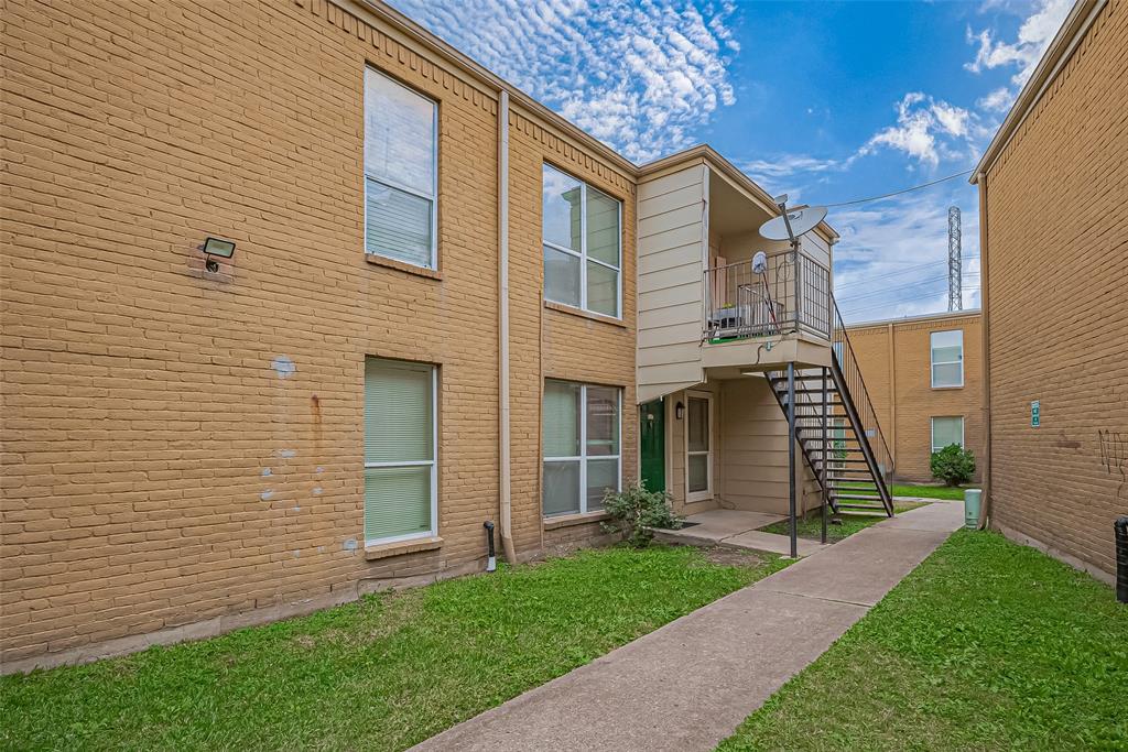 8100 Creekbend Drive #143, Houston, Texas image 25
