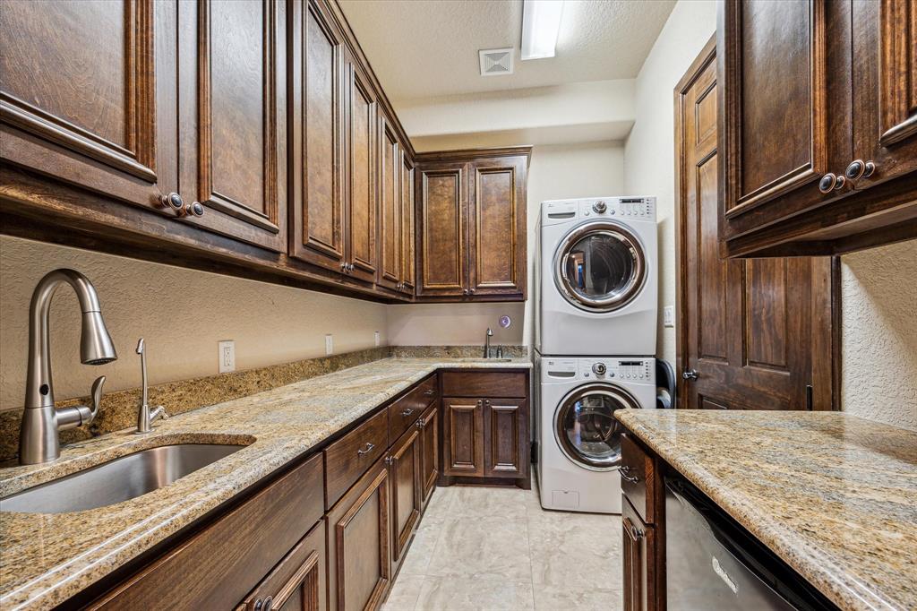3751 Aberdeen Way, Houston, Texas image 20